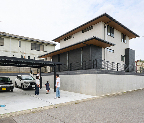 人気商品カタログプレゼント！彩ハウスの住まいが誇る性能・機能＆ライフスタイル別の理想の住まいがよくわかる