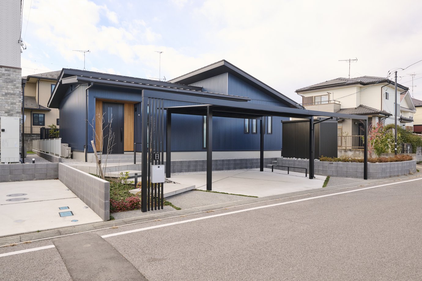 スタイリッシュでクールな外観