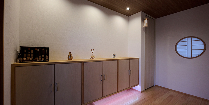 【熊谷市】スタイリッシュな外観と照明にこだわった、ペットと暮らす心地いい平屋の家。